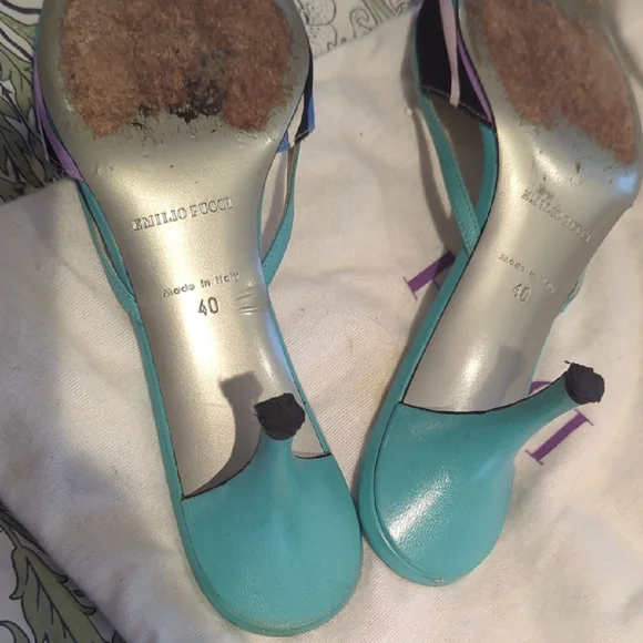 Emilio Pucci Silk Blue and Green Patterned Mules - Picture 9 of 10